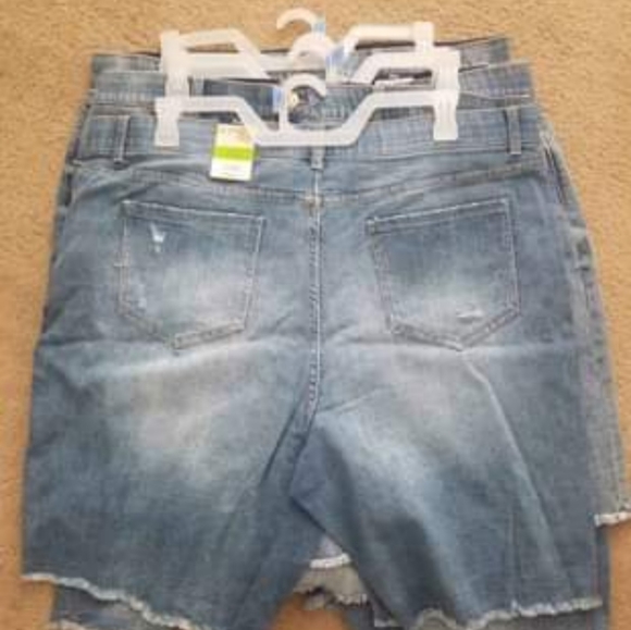 NOT FOR SALE - Picture 3 of 3